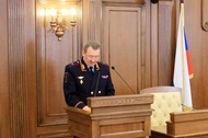 Начальник белгородской полиции Василий Умнов представил депутатам отчёт о работе ведомства за 2017 год