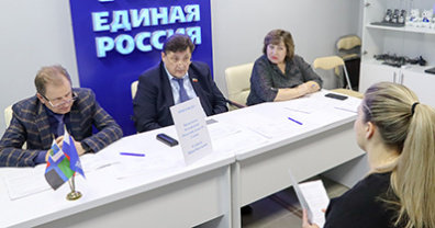 «Если есть проблема, её нужно решить»: спикер областной Думы Юрий Клепиков поделился итогами приёма граждан в Валуйках