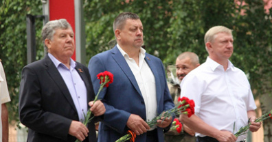 День памяти и скорби: депутаты облдумы вспоминают годовщину начала Великой Отечественной войны