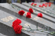 Сергей Тютюнов помог благоустроить могилу ветерана