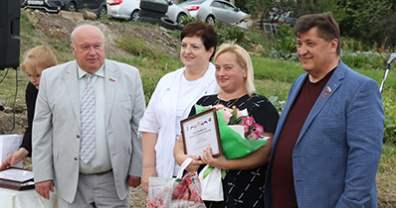 За активную гражданскую позицию: жители улицы Дальней Садовой в Белгороде получили благодарности председателя облдумы 
