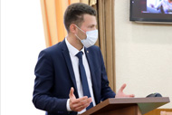 Белгородские депутаты обеспокоены количеством несчастных случаев, связанных с падением детей из окон