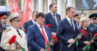 Депутаты областной Думы приняли участие в торжествах, посвящённых Дню Победы 
