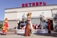 Творчеству дорога – спикер областной Думы  приветствовала участников фестиваля театров кукол