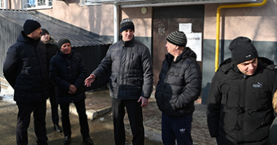 Депутаты регионального парламента контролируют качество ремонта белгородских МКД